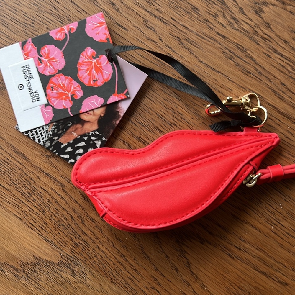 DVF Diane Von Furstenberg Target Collaboration Lip Lipstick Pouch - Picture 2 of 7